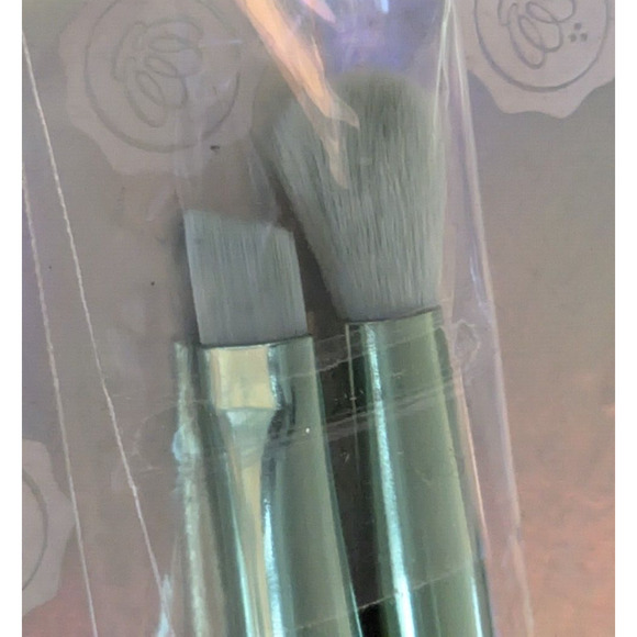 Elaina Badro Divine Duo Set w/ Angled & Blending Brushes ~ Shades of Green ~New - Picture 5 of 8